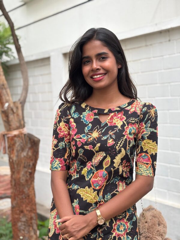 Floral Cotton Kurti Set - Image 2