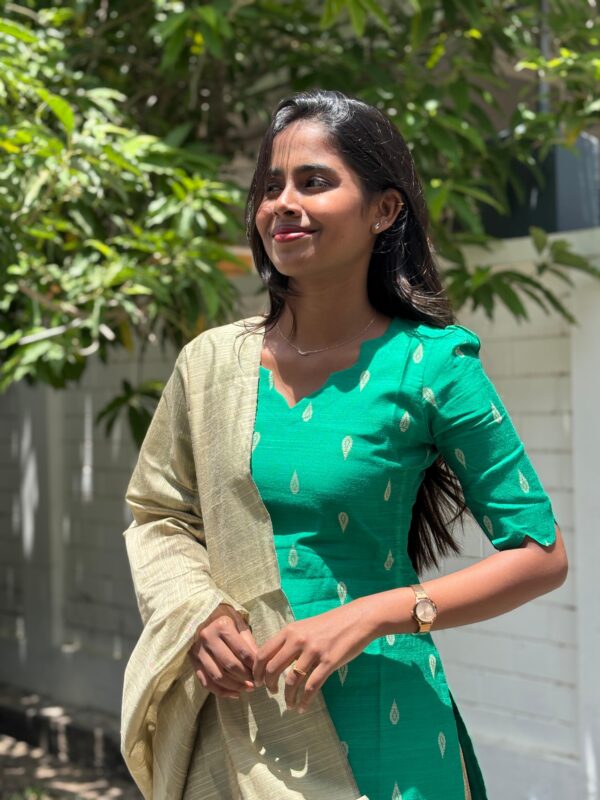 Emerald Green - Image 5